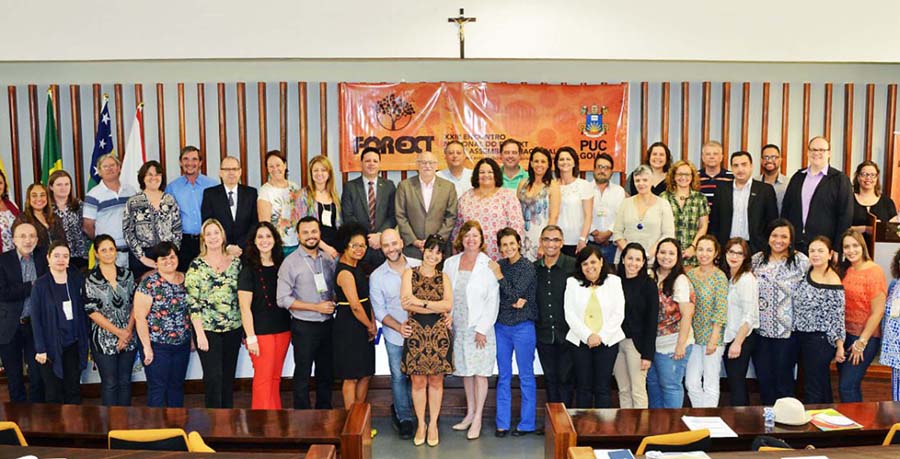 Universidades comunitárias discutem extensão universitária no Brasil